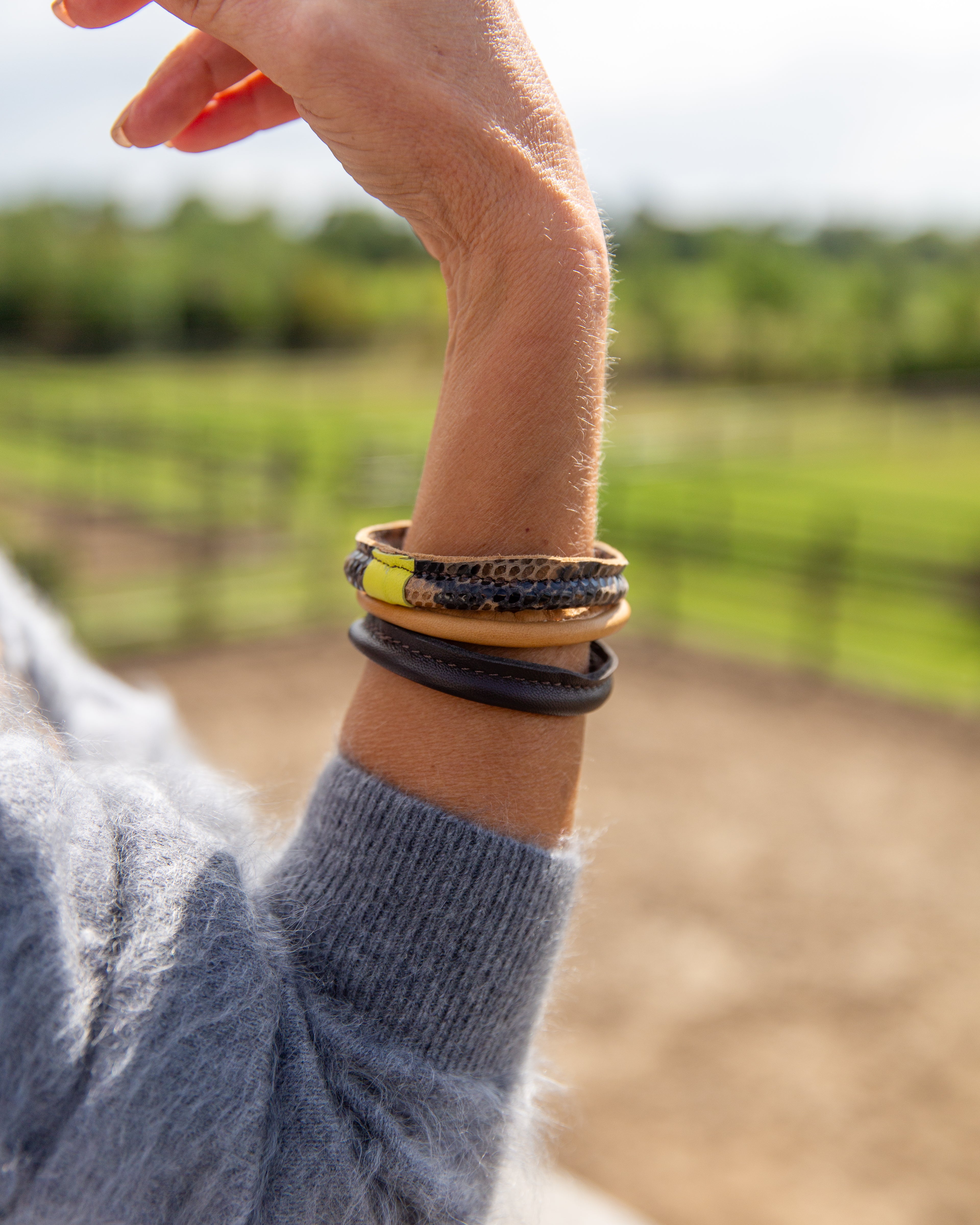 River Bracelet – Tobacco Snake
